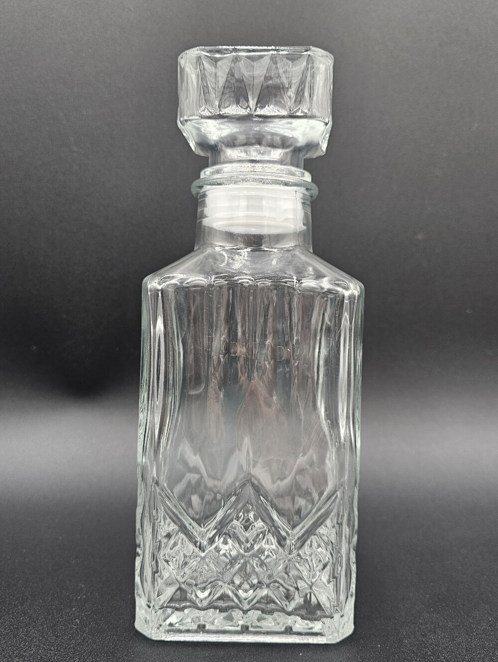 Classic Square Glass Whiskey Decanter